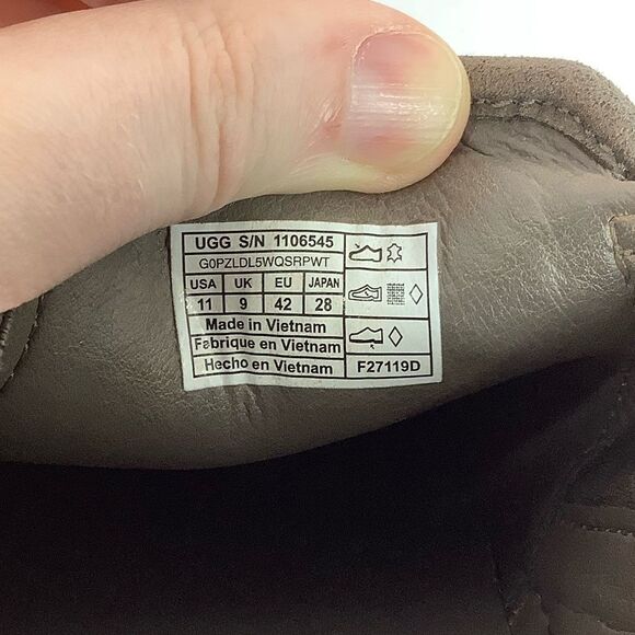 UGG Australia Shoes Gray Suede Leather Jass Sneakers Slip Flats On Women Sz 11 - Picture 9 of 10